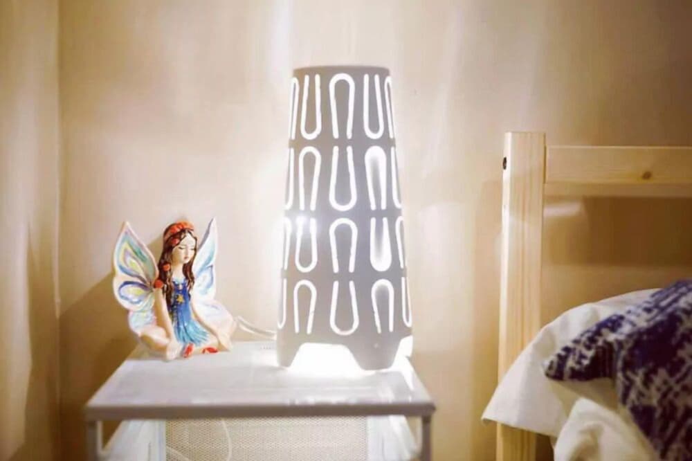 3 Bedroom Suite near Kensington Market - Unit 2 - Image 2