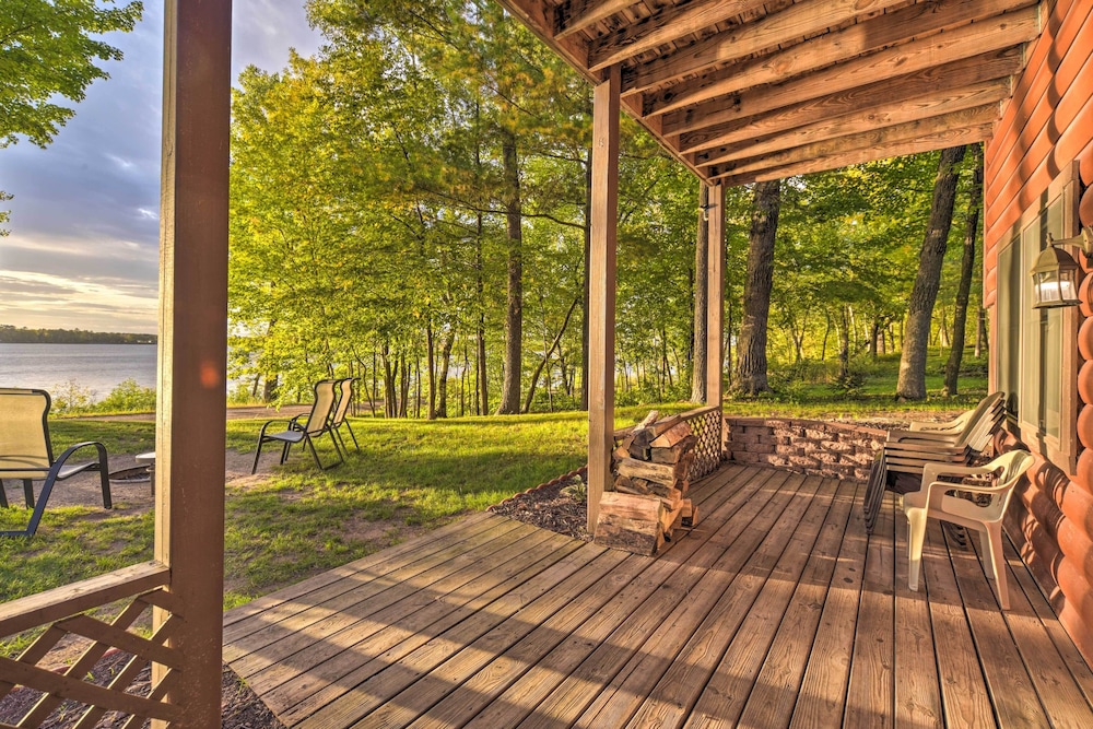 Modern Log Cabin w/ Rec Room, Steps to Lake! view 2