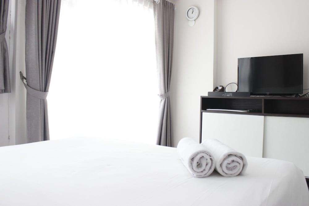 Artistic 1BR Apartment at Gateway Pasteur near Exit Toll Pasteur view 2