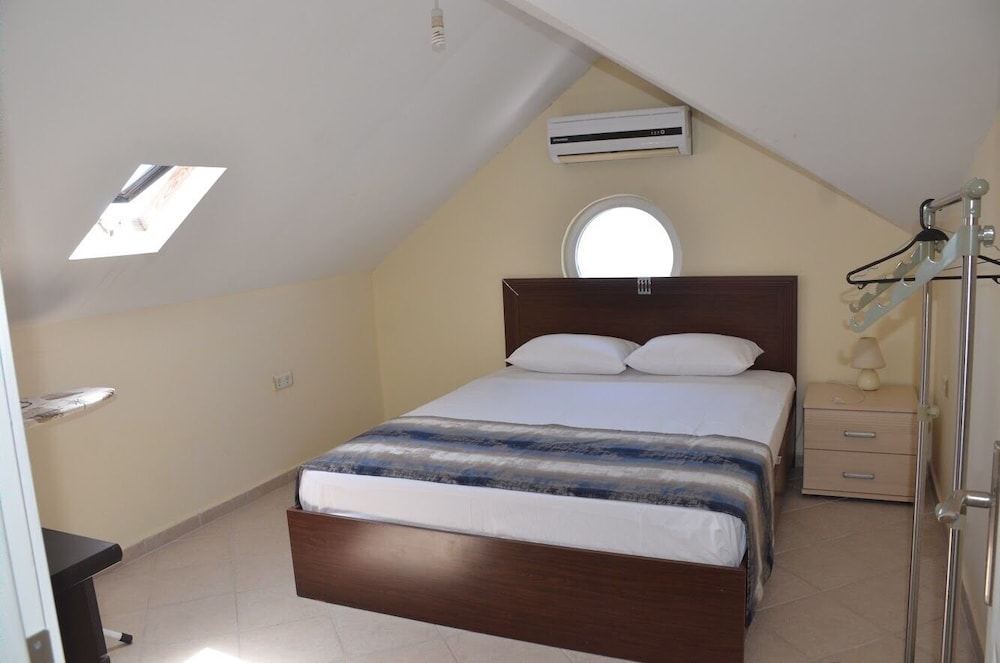 Villa Bouzid