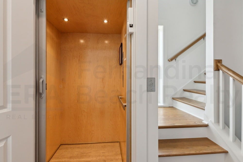 1088 S. Fletcher Ave 5 Bedroom Home