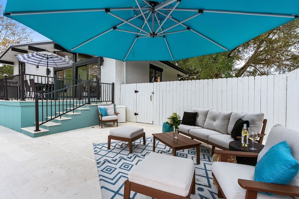 30A Florida Flashback by Avantstay Private Pool Golf Cart 3 Blocks to Beach