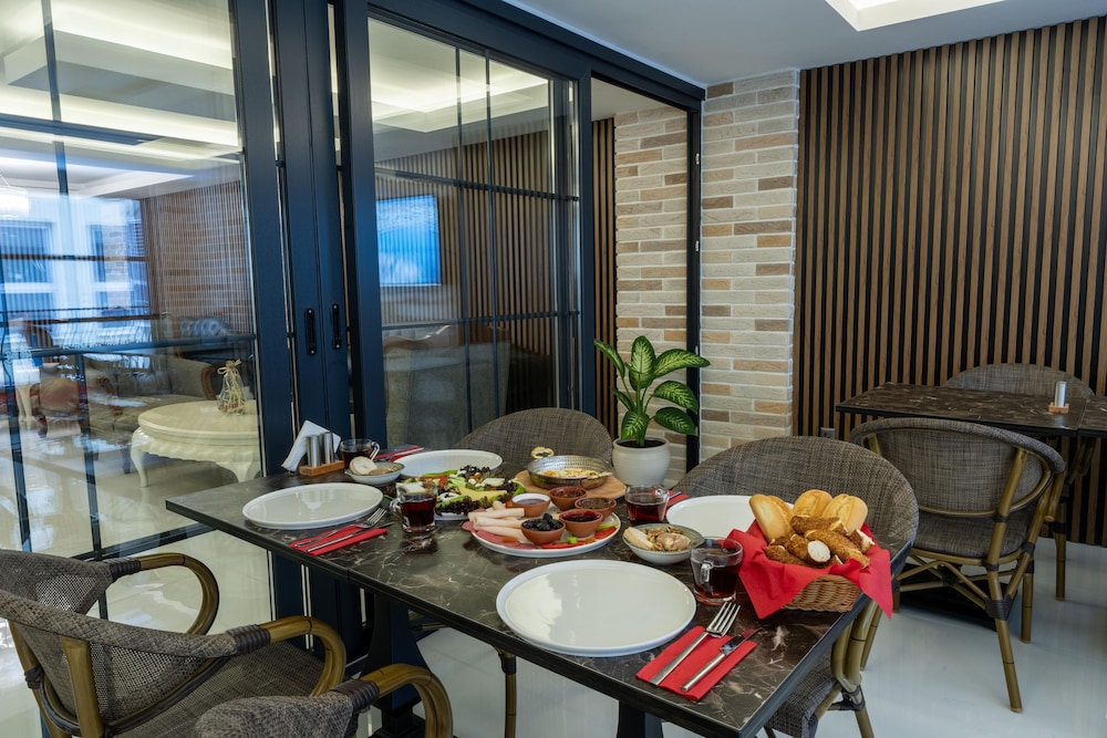 Rubby Hotel Kadıköy - Image 12