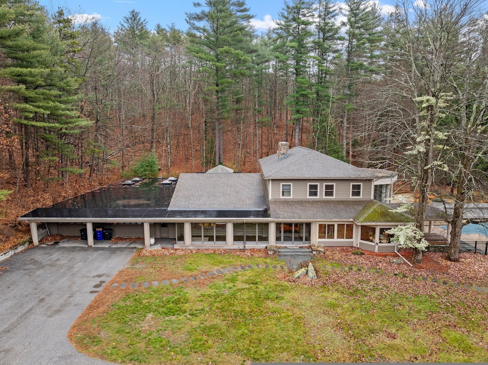 Massive Home w Sauna Pools Hot Tub Fireplaces