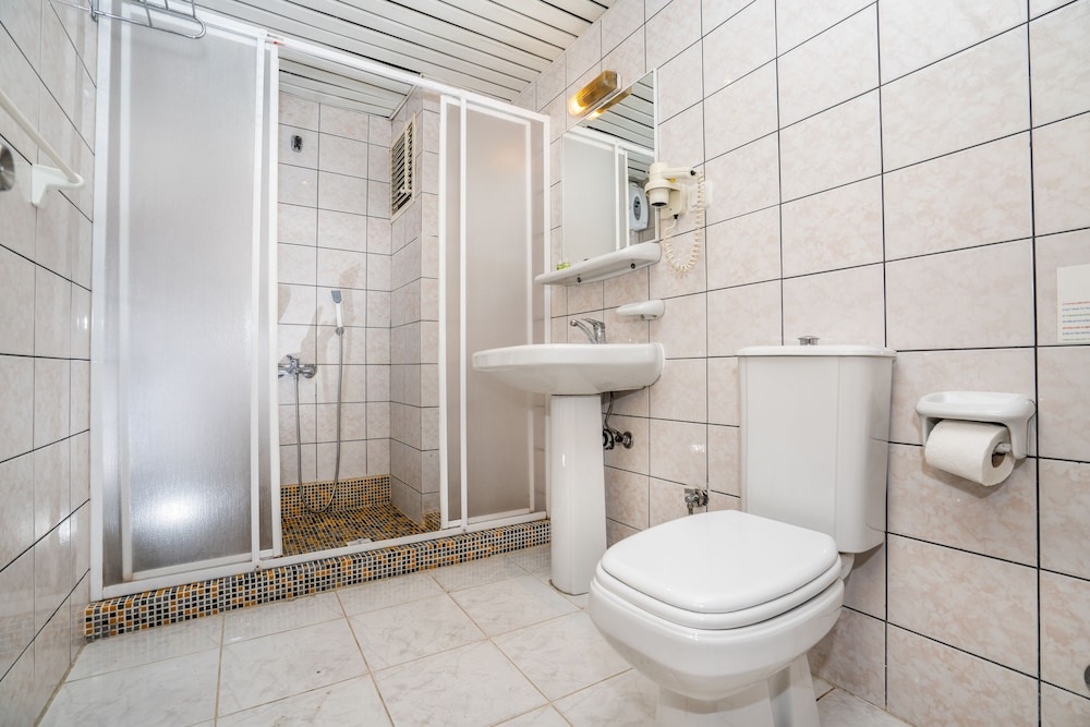 Carmen Suite Otel - Image 15