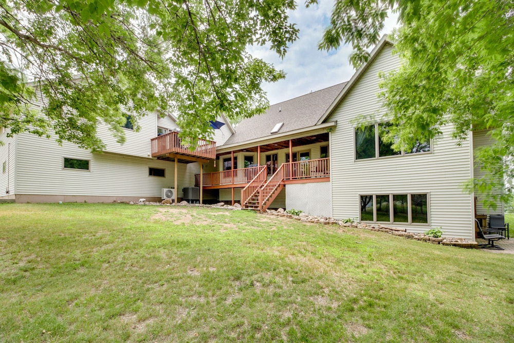 Richville Vacation Rental w/ Fire Pit: Near Trails view 2