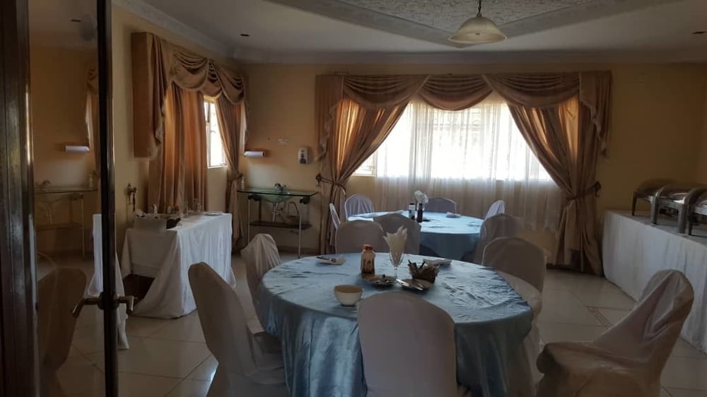 meeting & event spaces