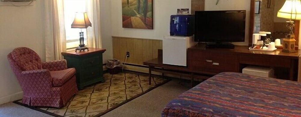 Lake Winnipesaukee Motel
