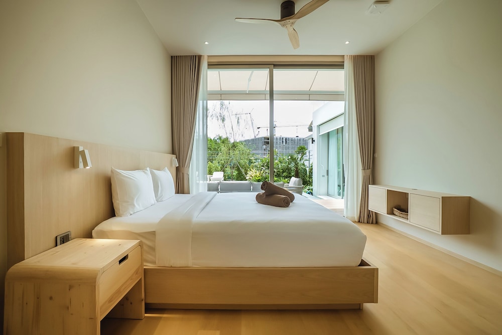 Akal Pool Villa 3BR near Laguna, Bangtao & Beach