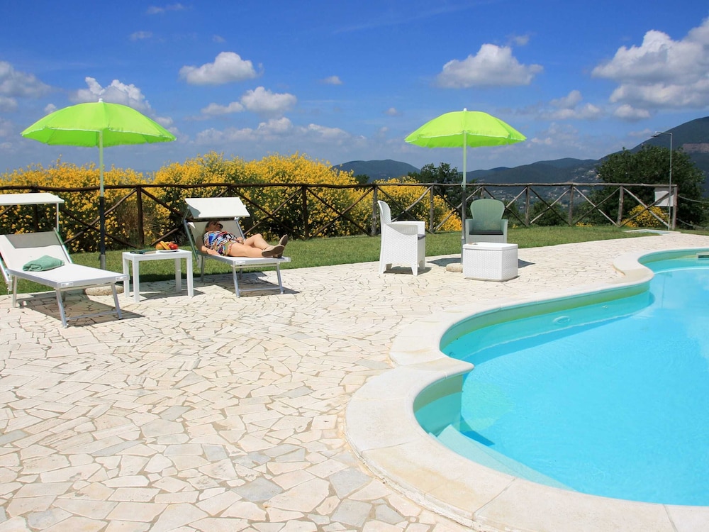 Farmhouse in Casperia With Pool & Scenic Views photo 3