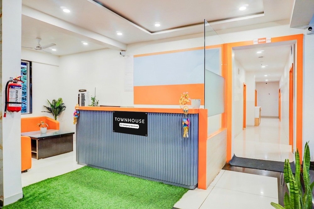 Elegant Urban Stays at Hadapsar Pune