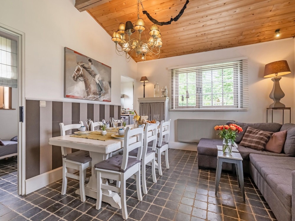 Holiday Home in West Flanders With Garden and Bubble Bath
