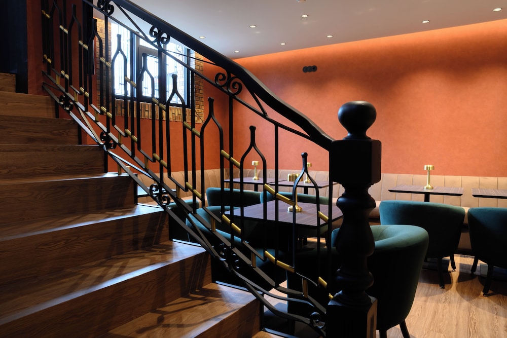 BHB Boutique House
