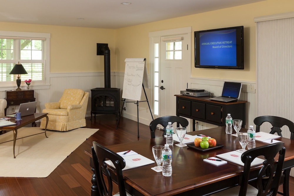 meeting & event spaces