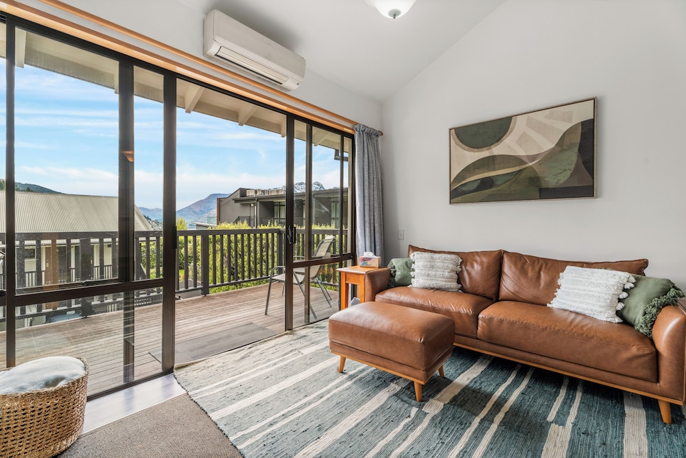 ASPEN RETREAT