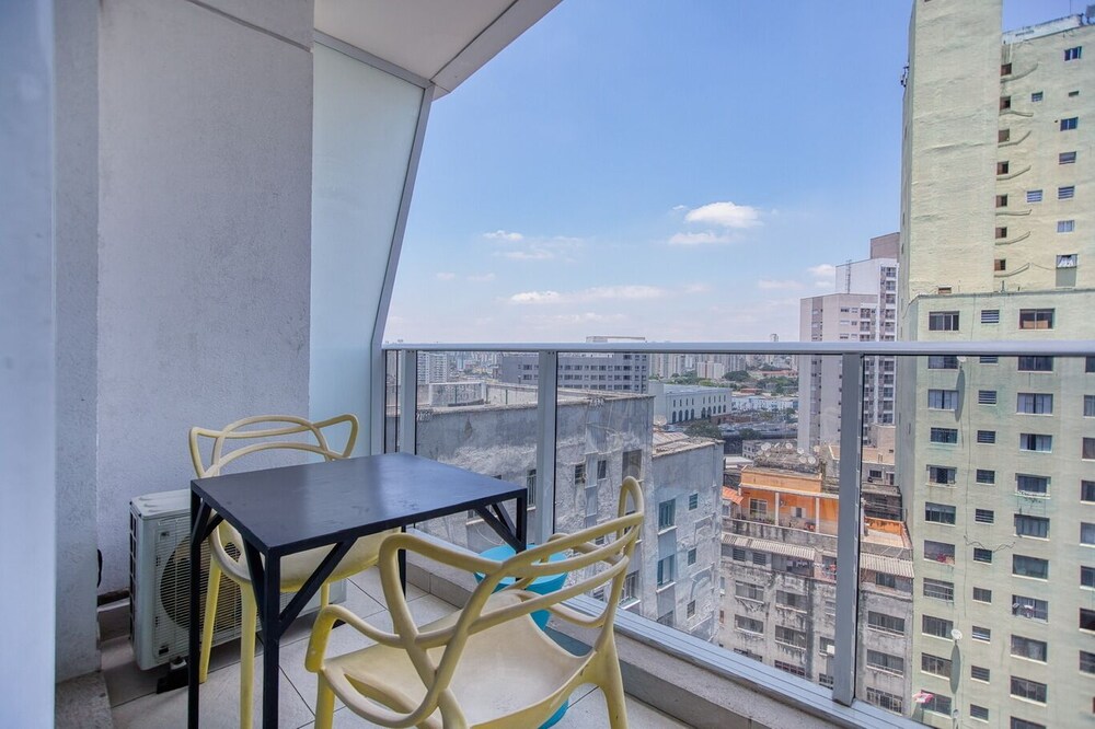 Apartamento na S c Academia Piscina e Smart Lock