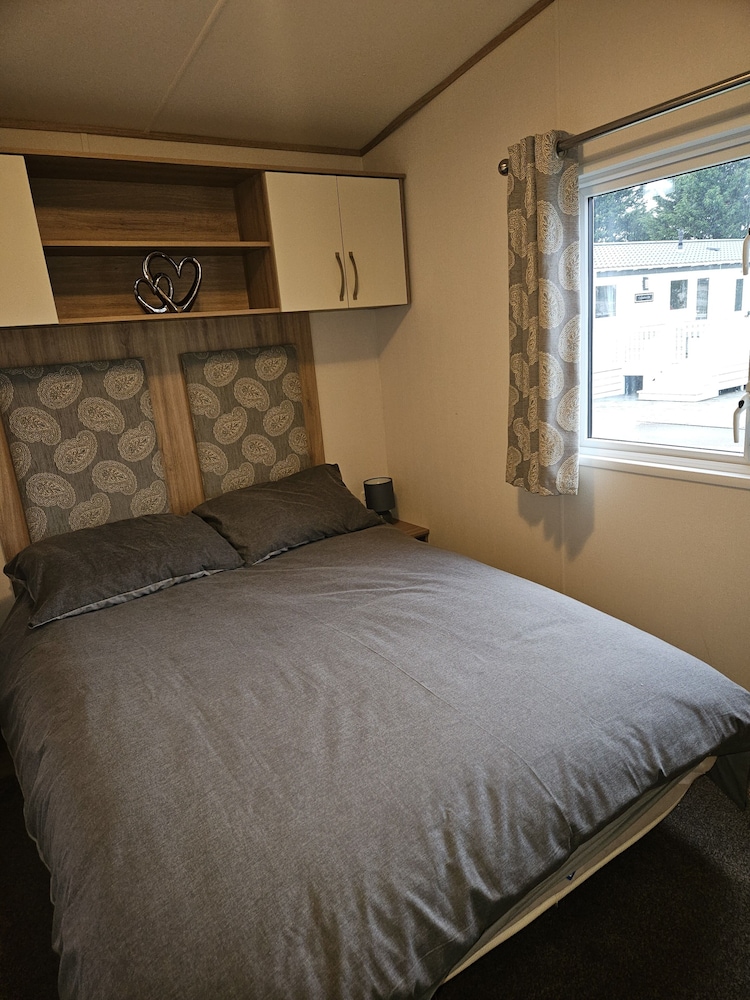KMH Caravan Holidays