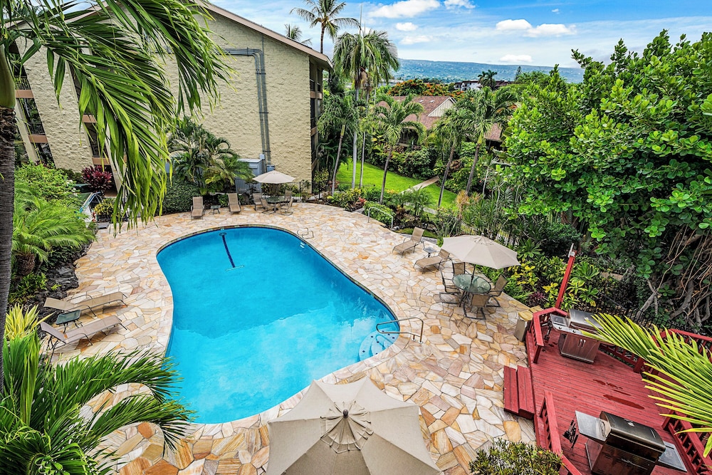 Kalanikai 118 Highly Walkable!