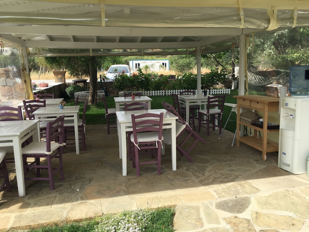 Bozcaada Kırlı Otel - Image 7