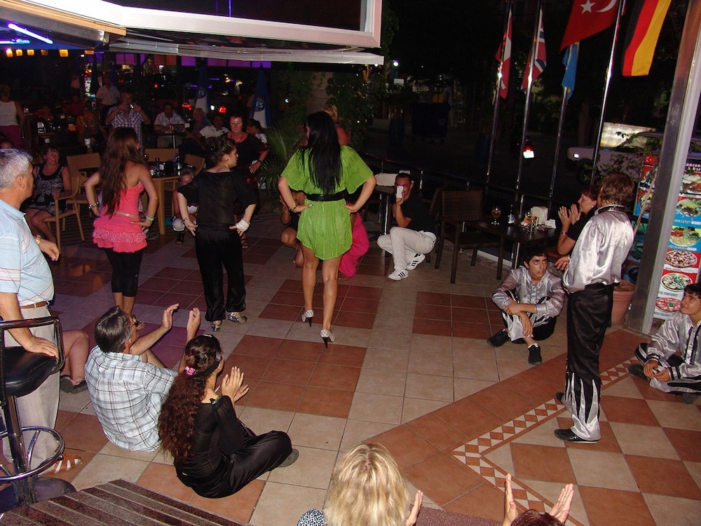 Kleopatra İkiz Otel - Image 19