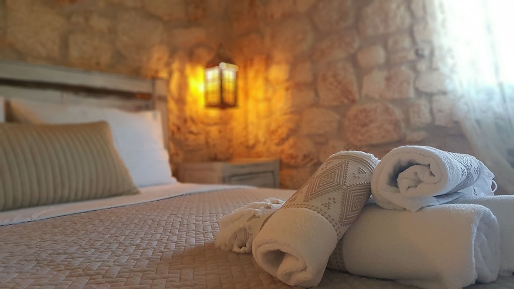 Luxurious Stone House in Elani