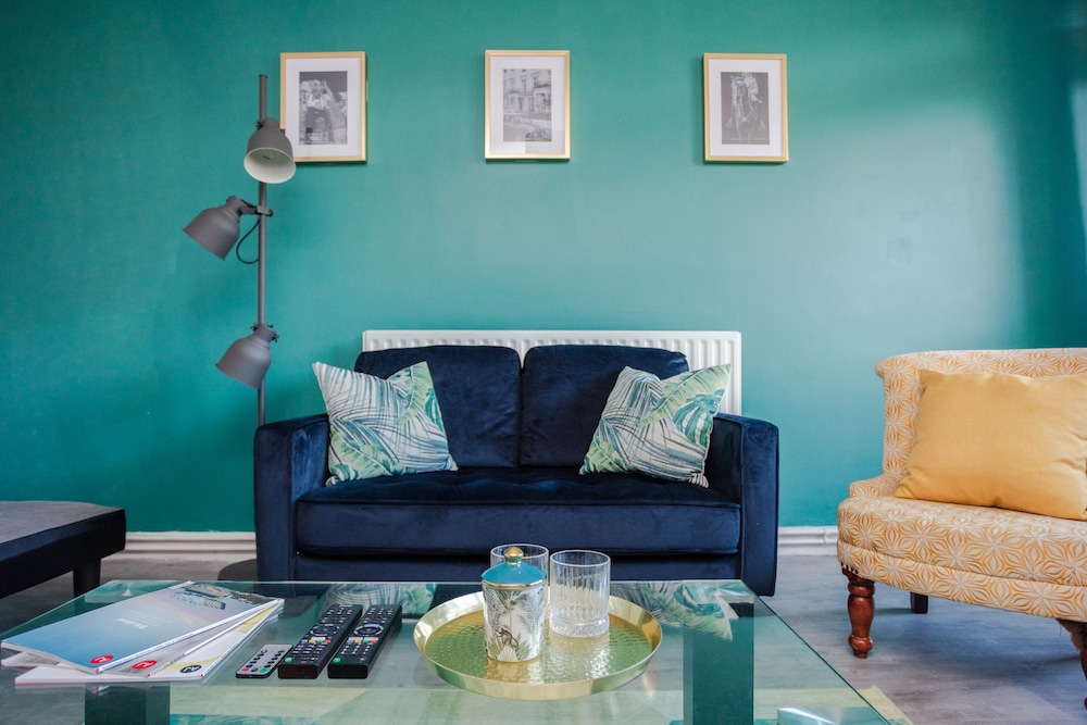 Spacious 3 Bedroom Flat in the Heart of Shoreditch