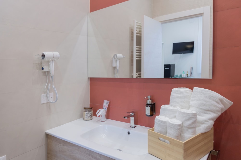 City Rooms 74
