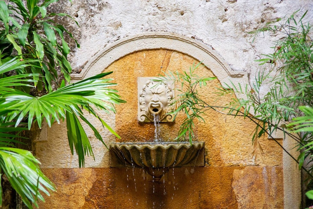 4cb4-1 Old Colonial House In the Historic Center With Pool Breakfast and Wifi