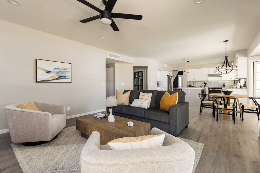 Sereno - Sparkling Pool - Near Scottsdale Quarter