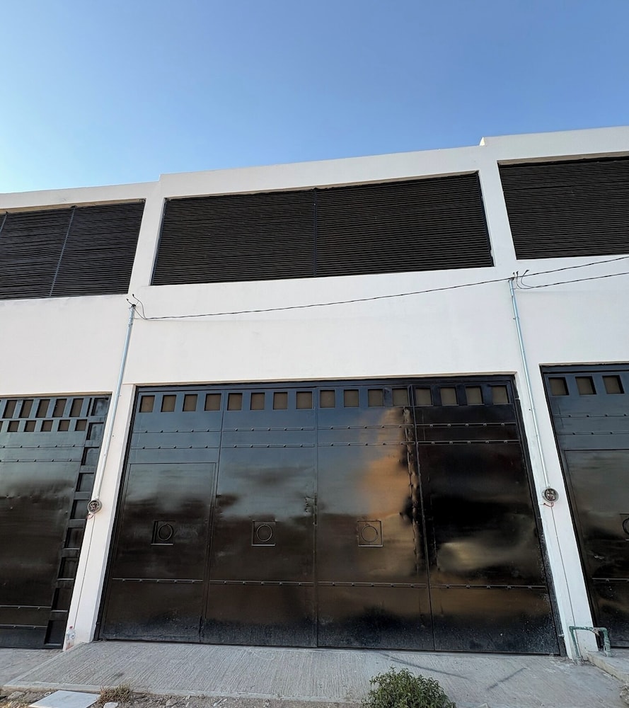 Periférico Bodega con Departamento D