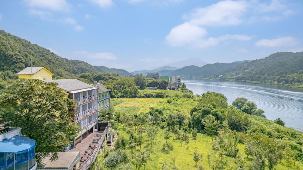 Gapyeong Rowa River View Pension view 2