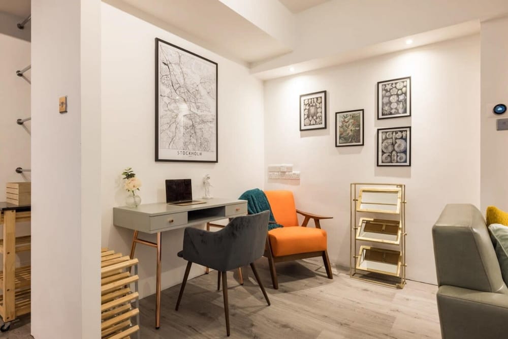 Soho Warehouse Loft With Concierge Lift