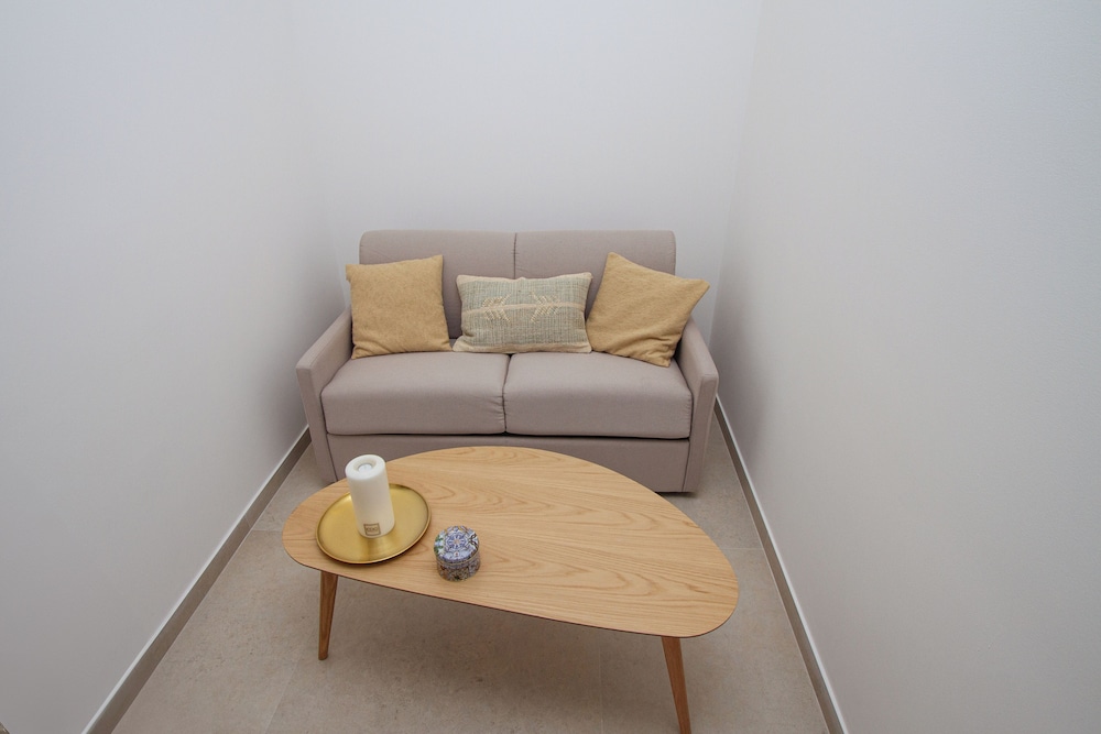 Suites Domus Fysi