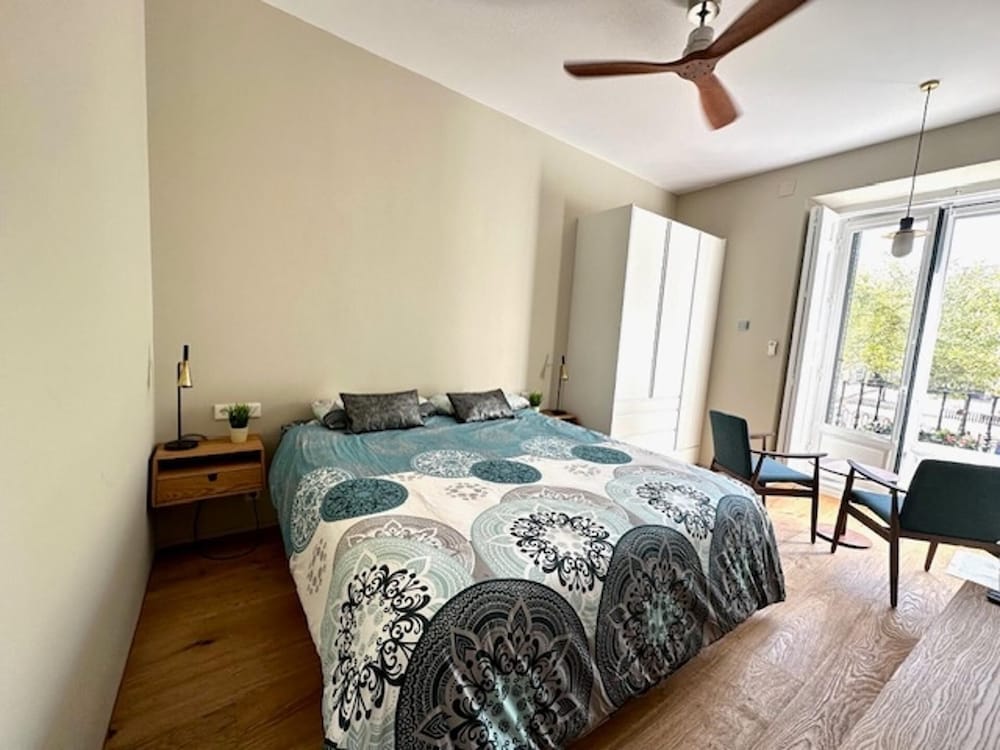 Madrid Urban Getaway - 2BR Apartment