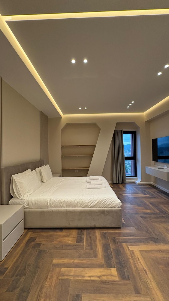 Blue Boutique Apartments 3