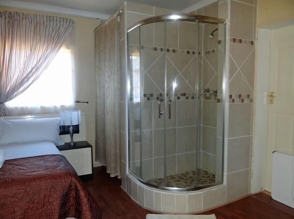 Aligeo Guest House
