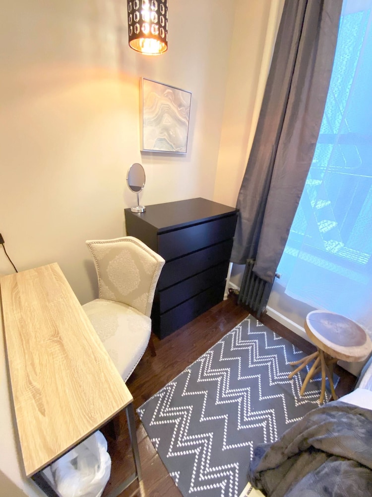 New 2 Bedroom Apt Next To Central Park West