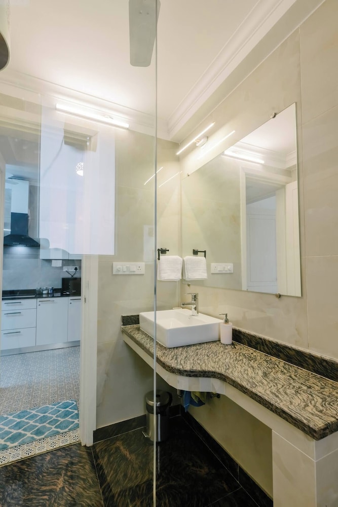 Horizon 1BHK Suite by Da Alohas
