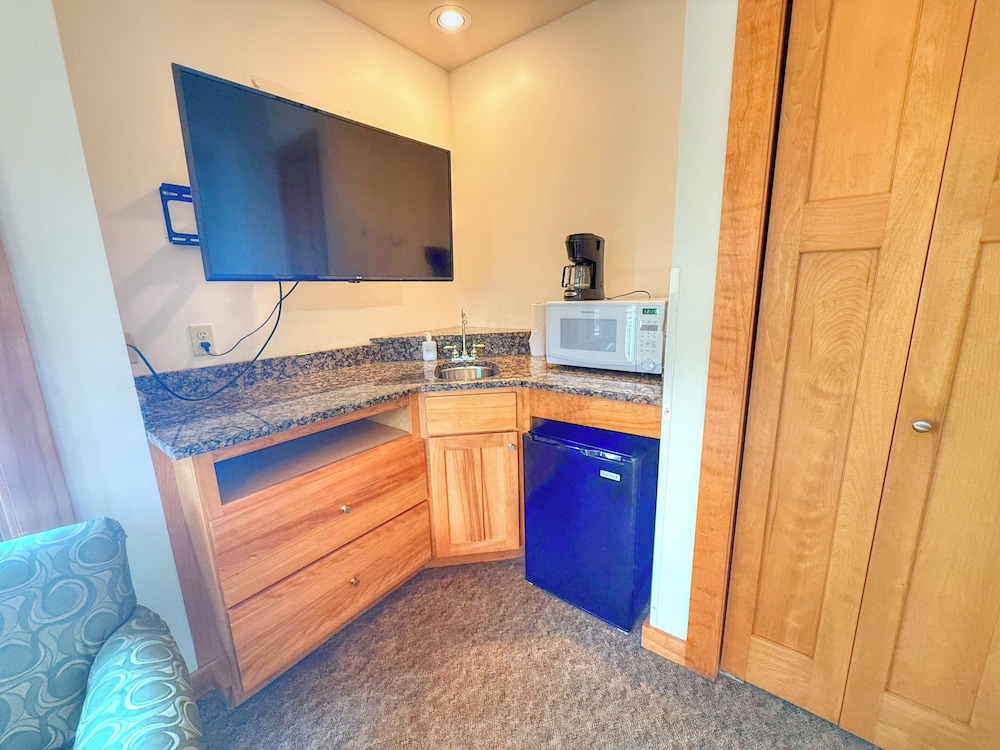 Poplar River Condos