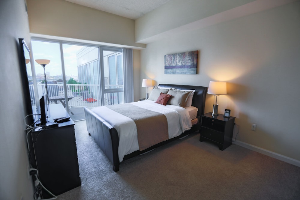 Premier Furnished Apartment at The Pier