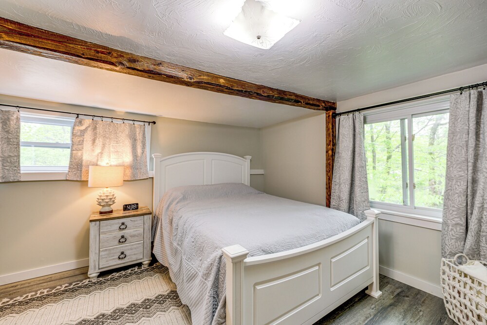 Adirondack Escape w/ River Access: Fish & Swim