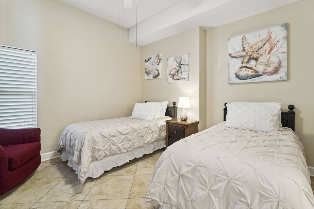 Ocean Ritz by iTrip Panama City Beach view 5
