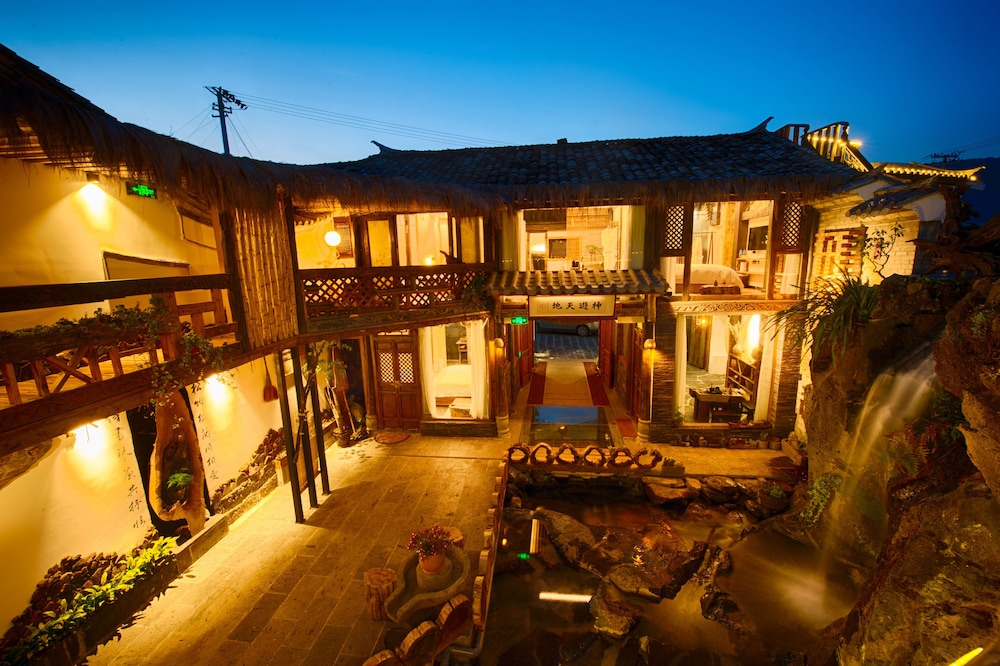 Waterfall Boutique Inn