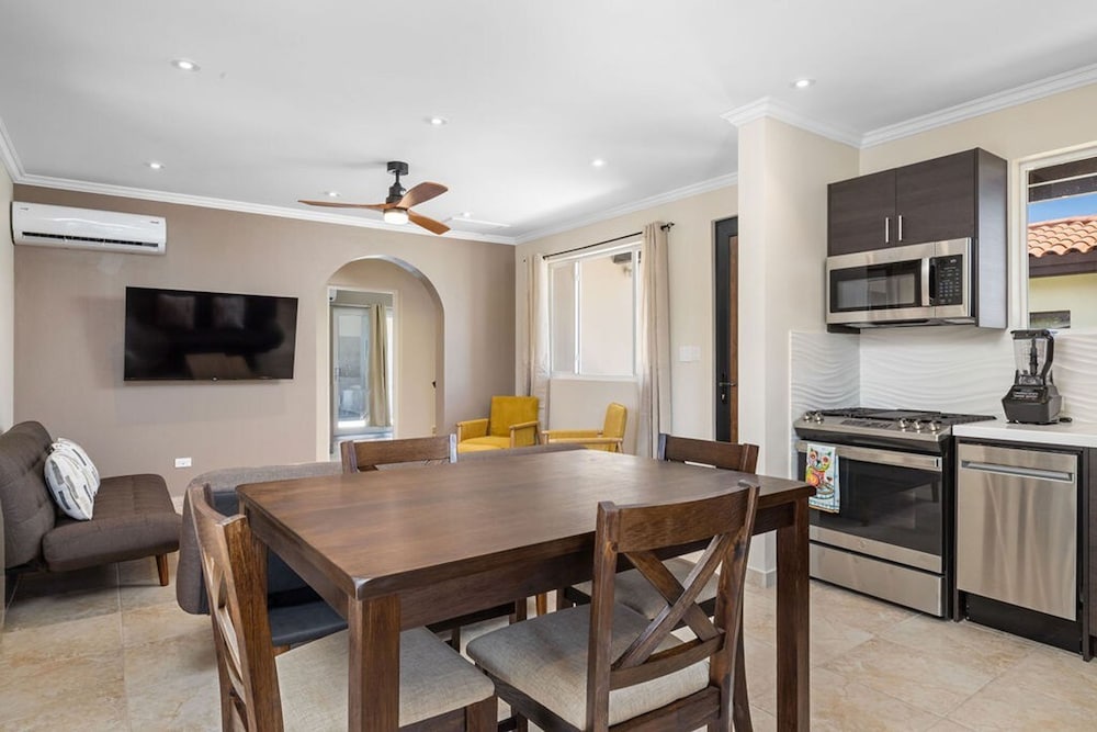 Luxury Noord 3 2 Villa - W Private Saltwater Pool