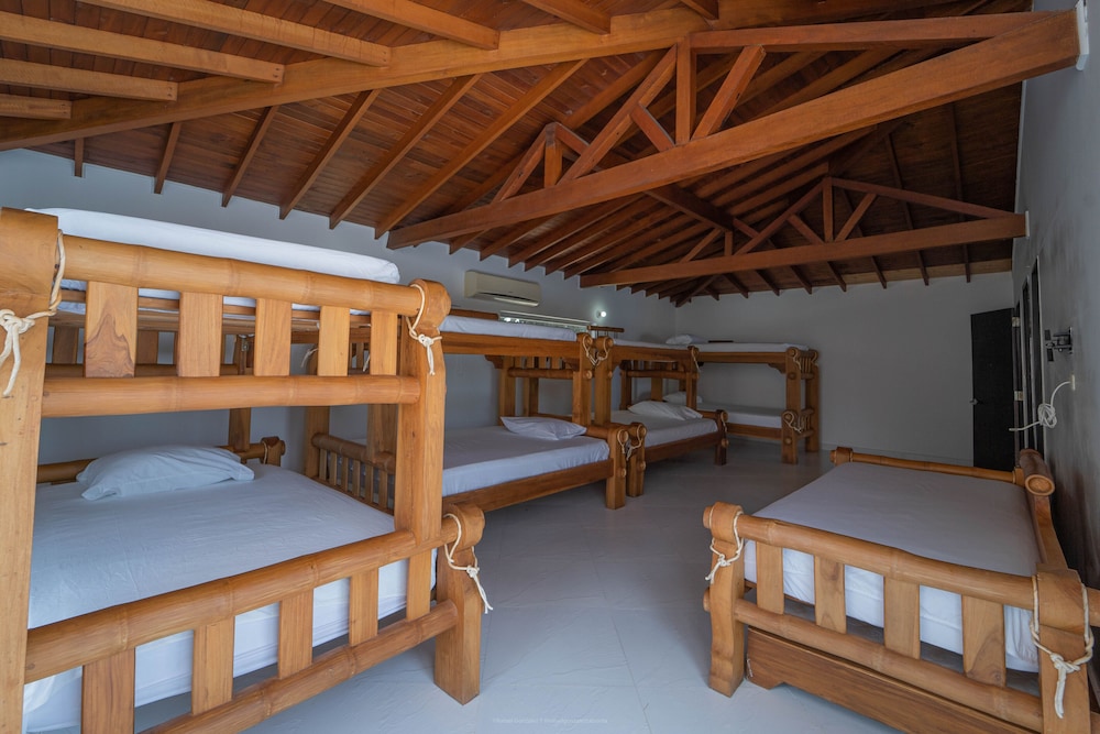 Villa El Francés 4BD WPool & Beach Front