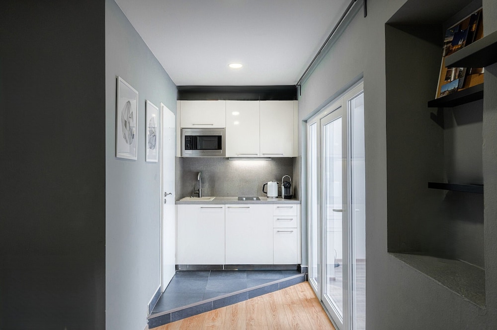Apartment & Parking
