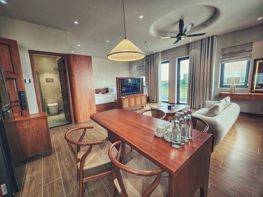 JULIE's HOUSE - LUXURY APARTMENT - HUE