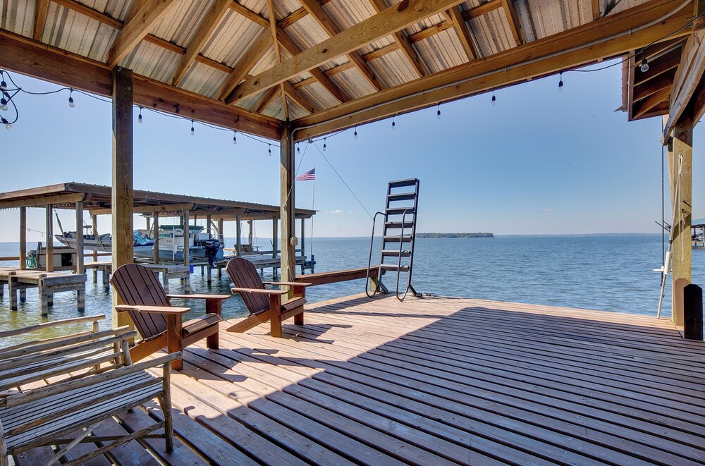 Spacious Livingston Home w/ Private Boat Dock view 5