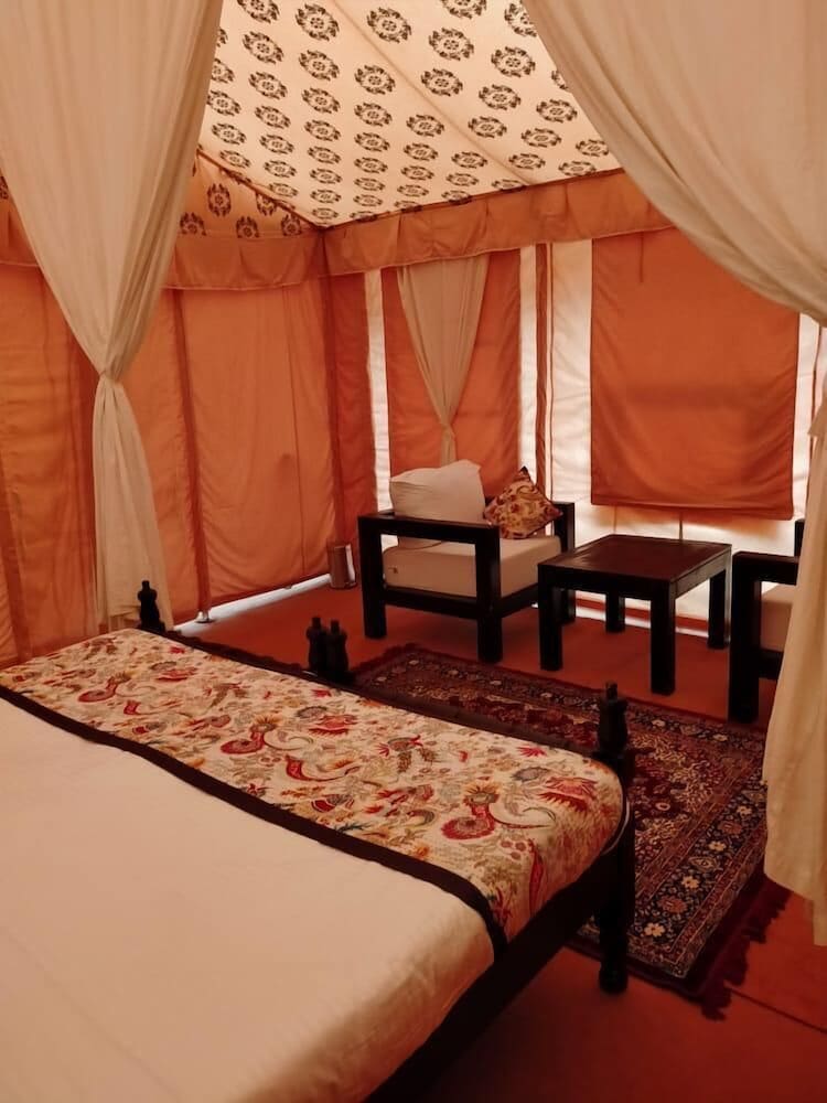Dhora Desert Resort & Spa By Eight Continents