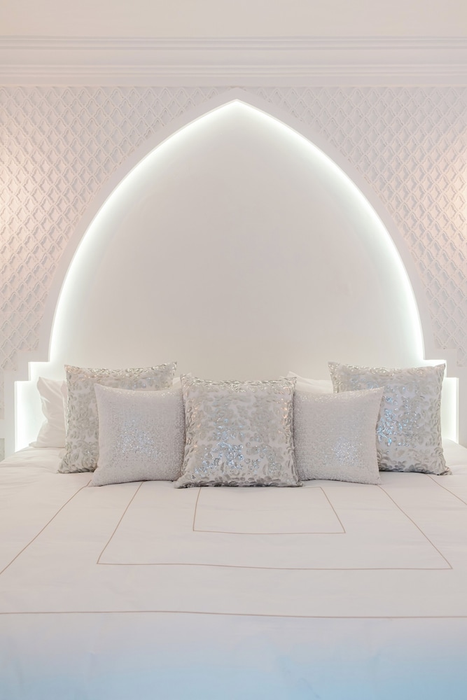 Free People Riad and Spa